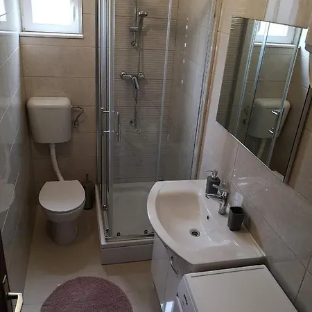 Apartment Budanovic